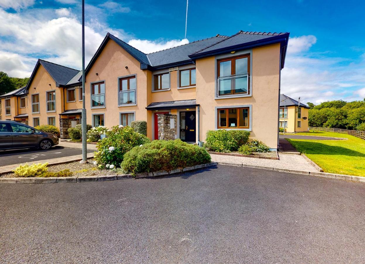 Lakeside Holiday Homes Killaloe Dış mekan fotoğraf
