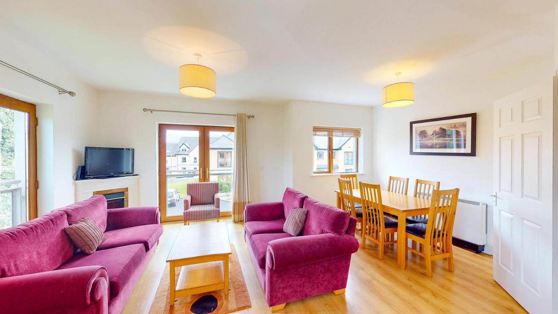 Lakeside Holiday Homes Killaloe Dış mekan fotoğraf